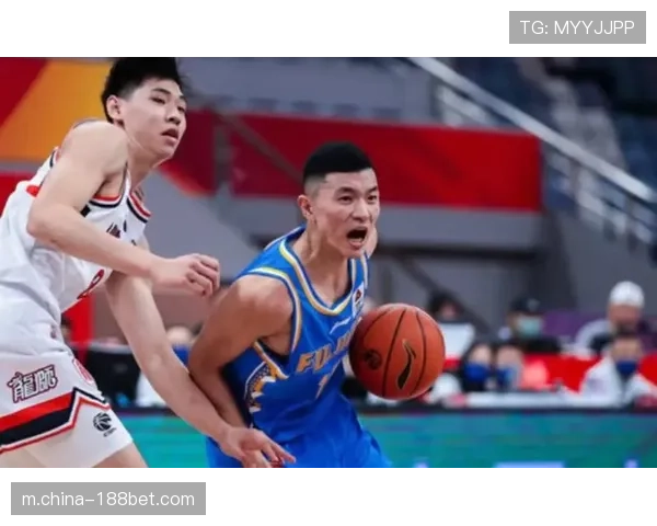 陈林坚15分外线支撑 山东锋线射手状态逐步回暖